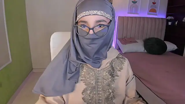 Ayha khalaf online show from March 2025 03:45:01 AM