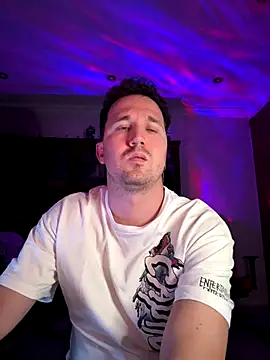 Snapshot of wilder6969xx chatting on October 2025 10:09:02 PM wilder6969xx online show from October 2025 10:09:02 PM