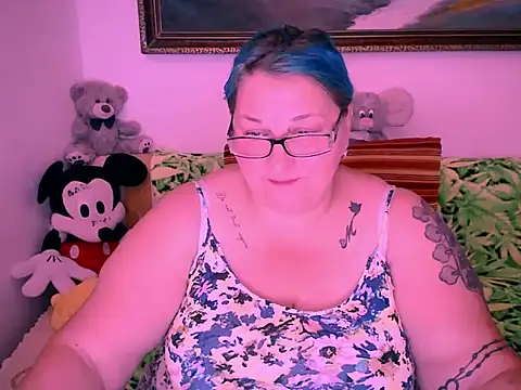 mayamayx online show from October 2025 07:56:01 PM