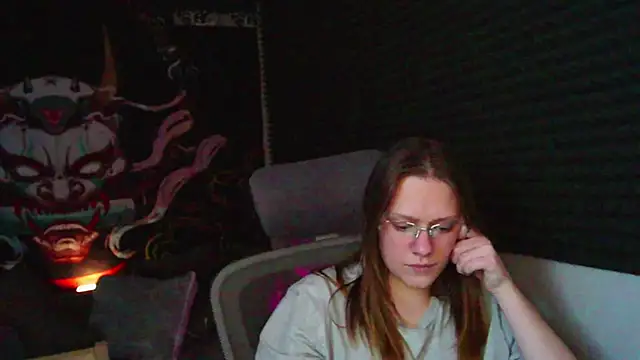 TessaSwans online show from February 2025 09:40:01 PM