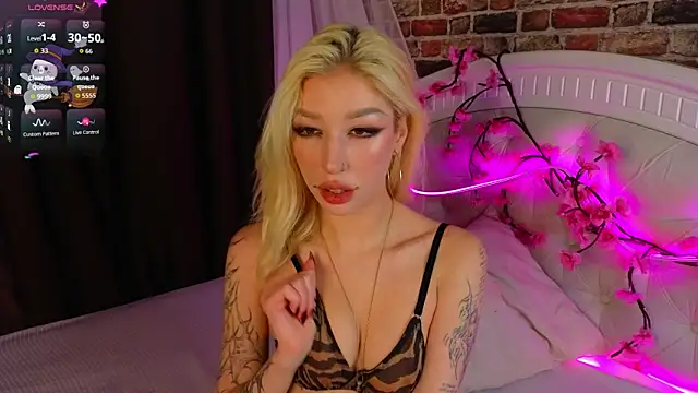 SallyCha online show from November 2025 08:25:02 AM