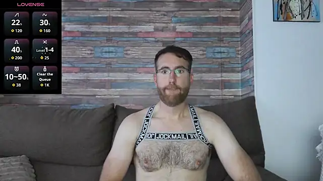 Snapshot of machohiberiko chatting on October 2025 05:10:01 PM machohiberiko online show from October 2025 05:10:01 PM