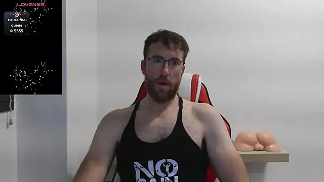 Snapshot of machohiberiko chatting on November 2025 08:19:01 PM machohiberiko online show from November 2025 08:19:01 PM