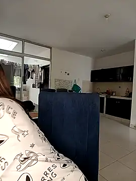 Lili Bykers online show from October 2025 05:44:02 PM