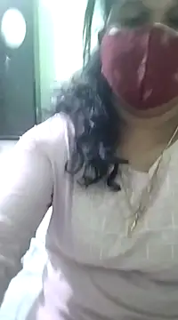 Snapshot of Tamil_Aathira chatting on January 2025 08:40:01 PM Tamil Aathira online show from January 2025 08:40:01 PM