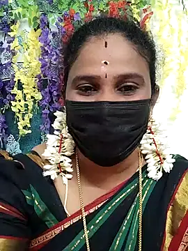 Snapshot of Tamil_Aathira chatting on September 2025 06:40:02 PM Tamil Aathira online show from September 2025 06:40:02 PM