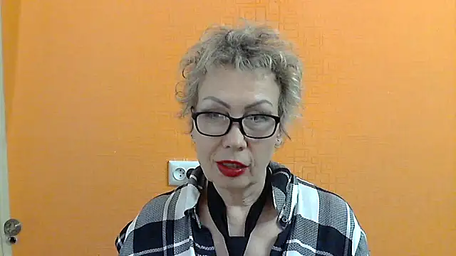 NessyJenixs online show from March 2025 07:13:02 PM