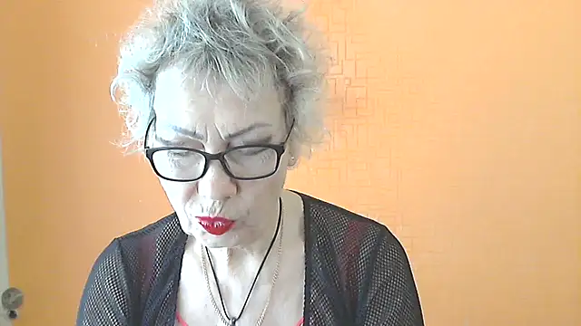 NessyJenixs online show from March 2026 07:24:01 AM