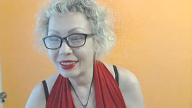 Snapshot of NessyJenixs chatting on June 2026 01:15:01 PM NessyJenixs online show from June 2026 01:15:01 PM