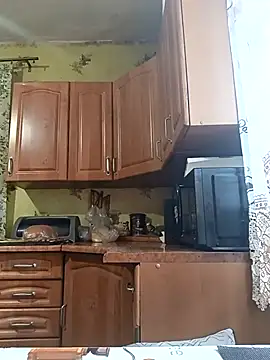 Laura Kiss online show from November 2025 09:13:02 AM