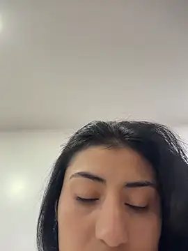 fiorella paris online show from March 2026 11:29:02 PM