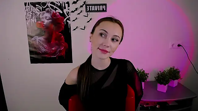 Nikonara Love online show from March 2025 03:31:02 PM