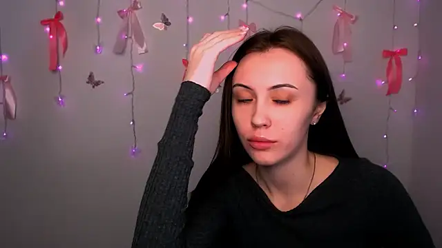 Nikonara Love online show from February 2026 01:32:02 PM