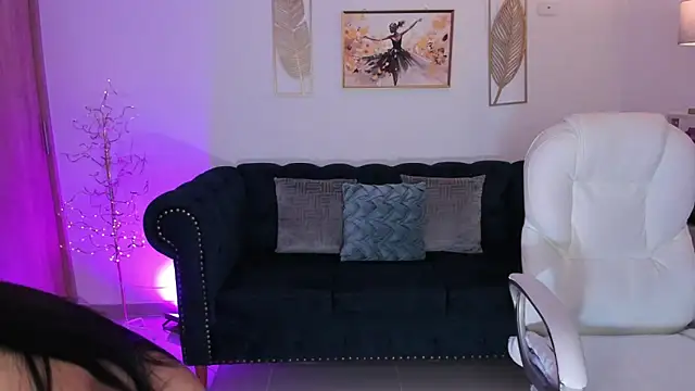 Layla Breezee online show from February 2026 12:54:02 PM