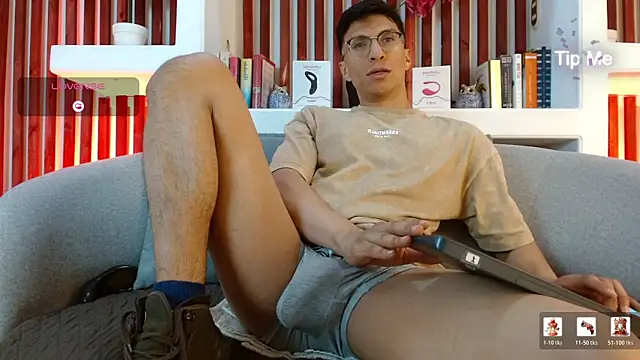 ApoloCruz online show from April 2026 05:08:01 AM