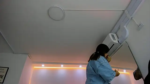 bonnieAn online show from March 2025 06:16:01 PM