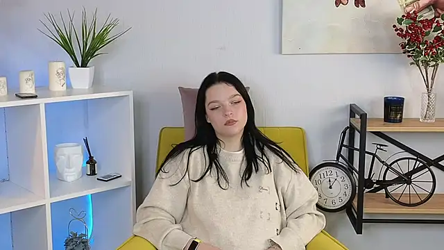 GladysHewell online show from January 2025 09:13:02 AM