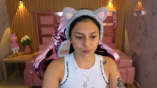 lilith petit sub online show from October 2025 03:47:01 AM