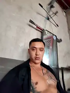 Ch420 online show from September 2025 11:09:02 PM