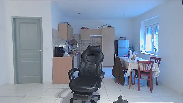 serena  vedette online show from January 2025 03:25:01 PM