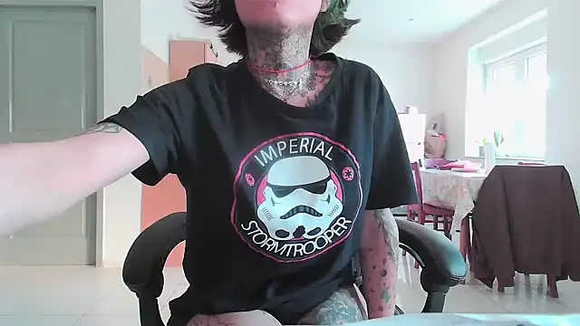 serena  vedette online show from February 2025 02:04:02 PM