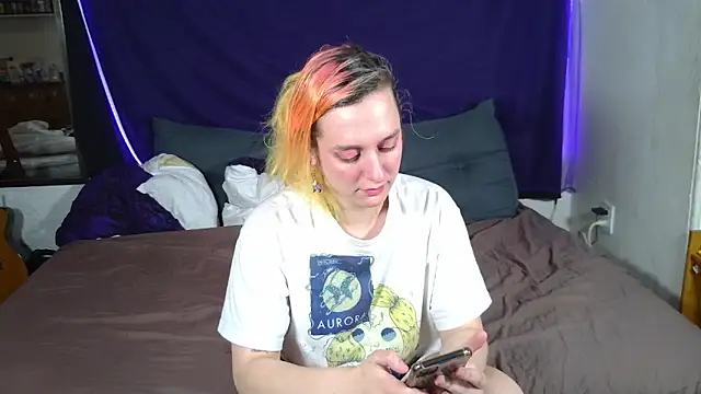 Snapshot of Evelan420 chatting on October 2025 06:19:02 PM Evelan420 online show from October 2025 06:19:02 PM