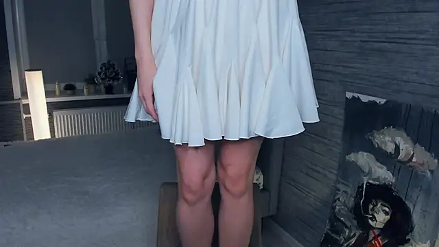 FloraDobb online show from January 2025 10:34:02 PM