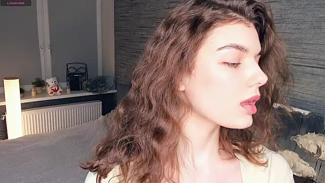 FloraDobb online show from March 2025 03:11:02 AM