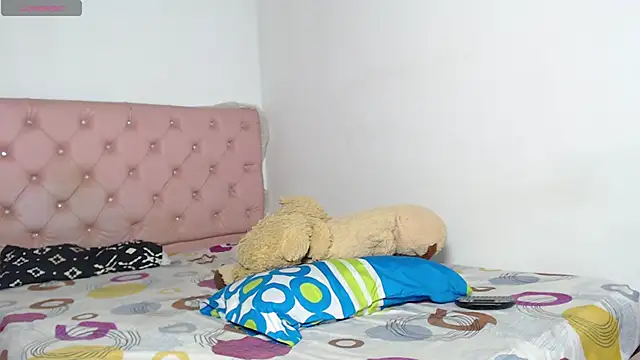 elettra parisi19 online show from February 2025 10:44:02 PM