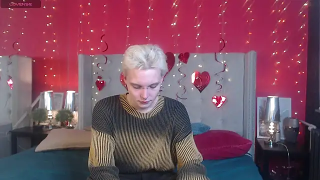 DemianEnglen online show from February 2025 08:31:01 PM