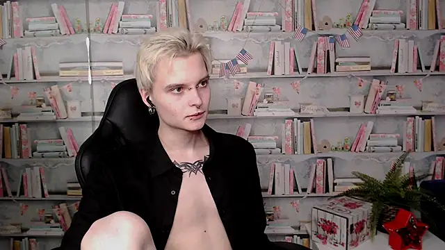 DemianEnglen online show from March 2025 08:42:02 PM