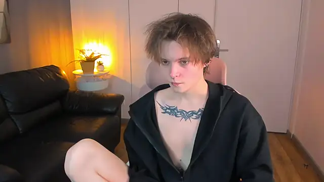 DemianEnglen online show from April 2026 03:28:02 PM