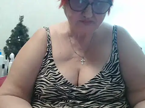 Snapshot of DeniseeRosea chatting on March 2025 05:39:01 PM DeniseeRosea online show from March 2025 05:39:01 PM