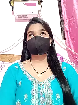 Simran-001 online show from October 2025 05:57:02 PM