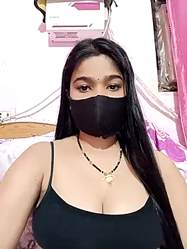 Simran-001 online show from October 2025 07:15:01 PM