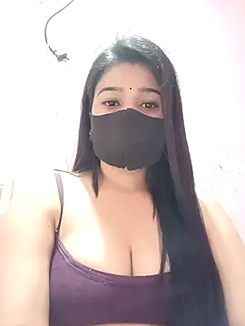 Simran-001 online show from February 2026 12:17:01 PM