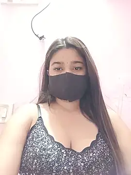 Snapshot of Simran-001 chatting on June 2026 01:15:01 PM Simran-001 online show from June 2026 01:15:01 PM