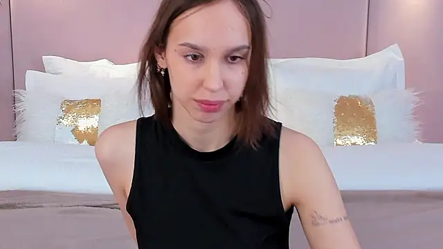 SandraTucker online show from March 2026 02:59:01 AM