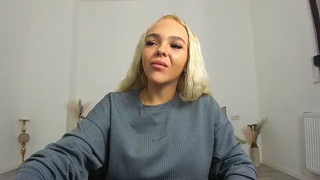 Daisy Abby online show from September 2025 05:53:02 AM