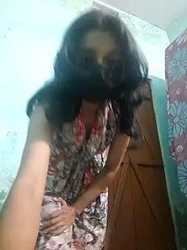 Snapshot of Bong-lady chatting on February 2025 08:11:02 AM Bong-lady online show from February 2025 08:11:02 AM