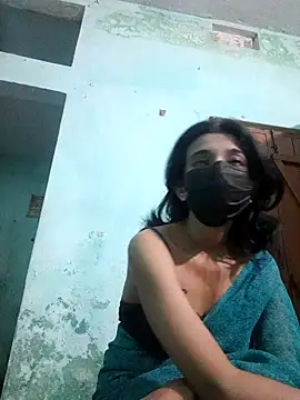 Snapshot of Bong-lady chatting on February 2025 09:15:01 AM Bong-lady online show from February 2025 09:15:01 AM