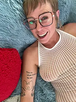 I am babydoll online show from February 2026 11:52:01 PM