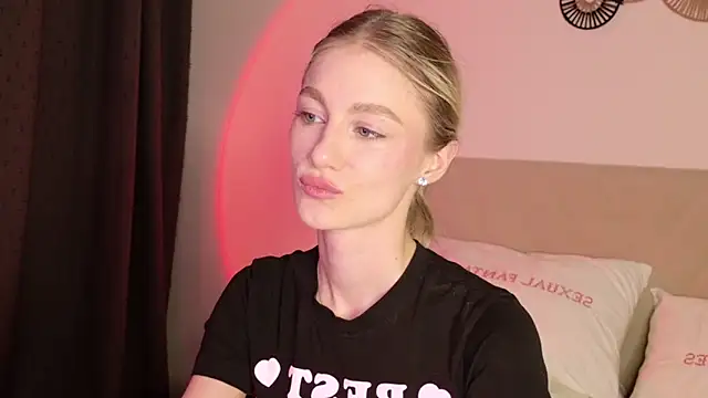 GabriellaOlsen online show from March 2026 06:24:01 PM