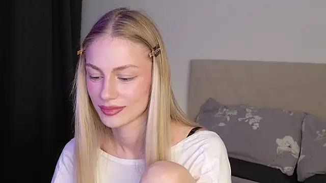 Snapshot of GabriellaOlsen chatting on June 2026 05:14:01 PM GabriellaOlsen online show from June 2026 05:14:01 PM
