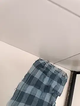 Snapshot of Trixboy201 chatting on October 2025 10:05:02 AM Trixboy201 online show from October 2025 10:05:02 AM