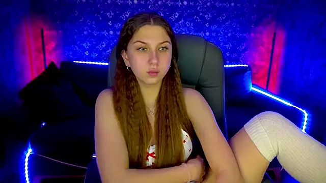 AureliaBliss  online show from January 2025 11:17:02 PM