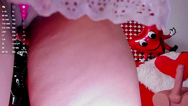 willow boobs online show from February 2025 10:43:01 PM