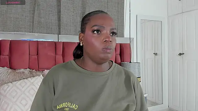 NatyParker online show from April 2026 01:34:02 PM