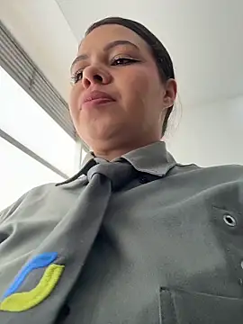 Snapshot of Ariana-07 chatting on February 2026 01:05:01 PM Ariana-07 online show from February 2026 01:05:01 PM