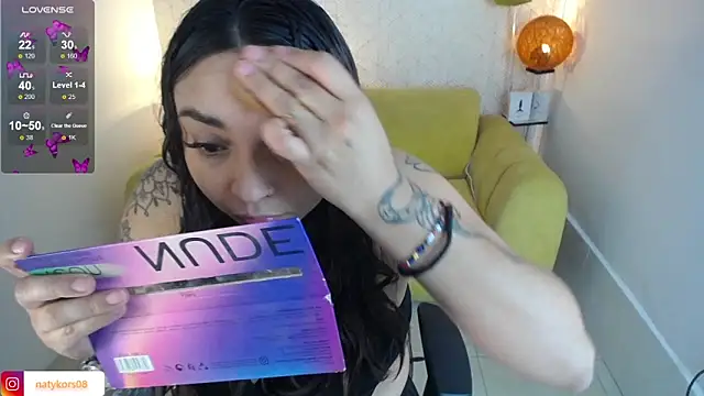 natyk m online show from February 2025 01:00:02 PM